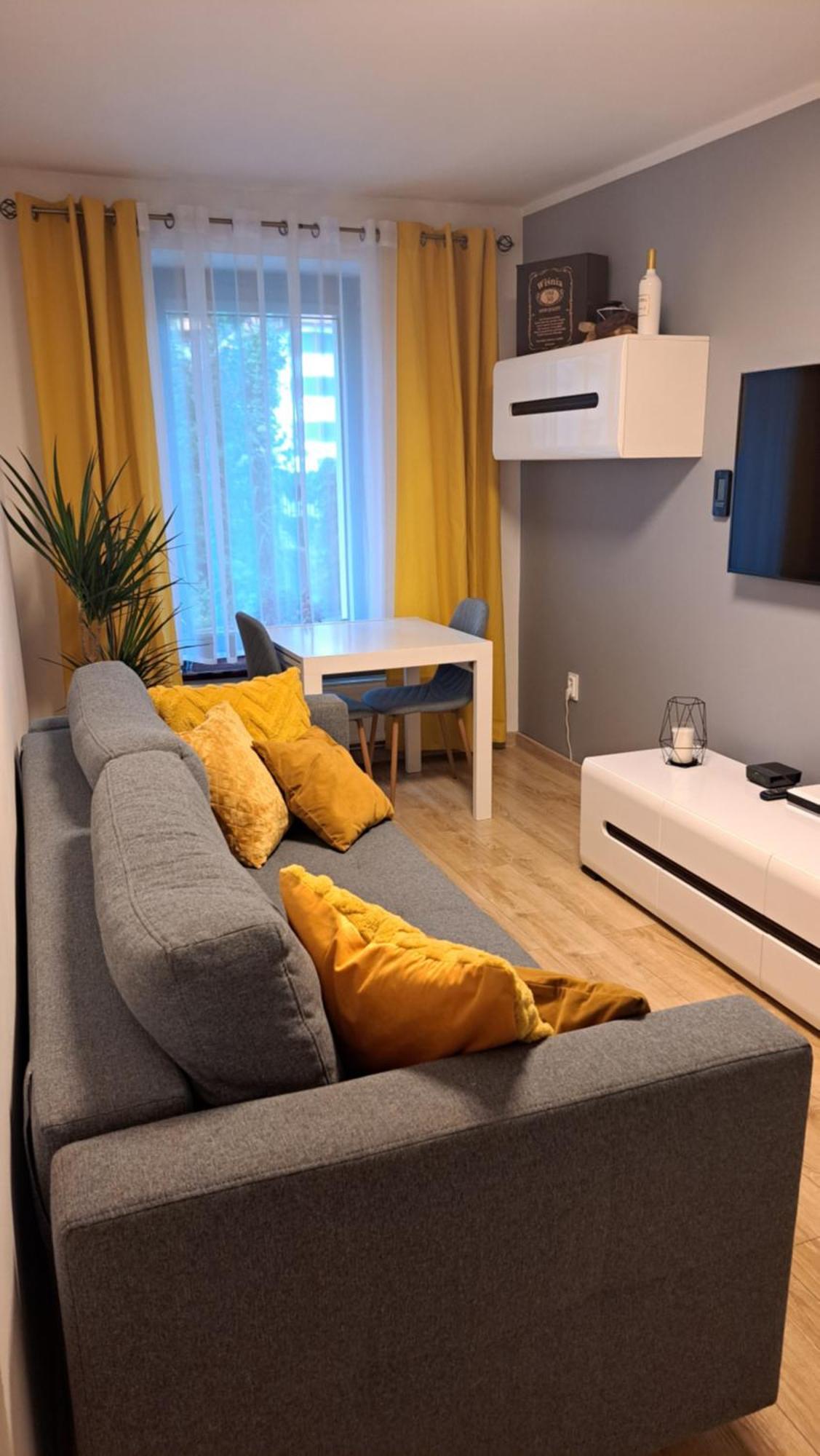 Cherry Apartments- Chill Walbrzych